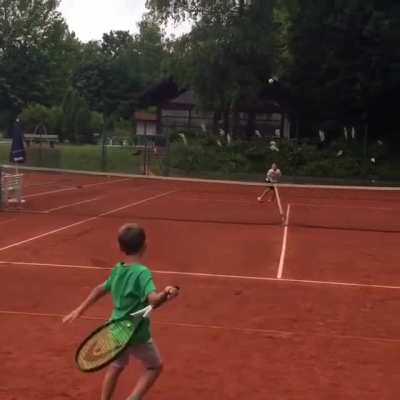 Crazy tennis point