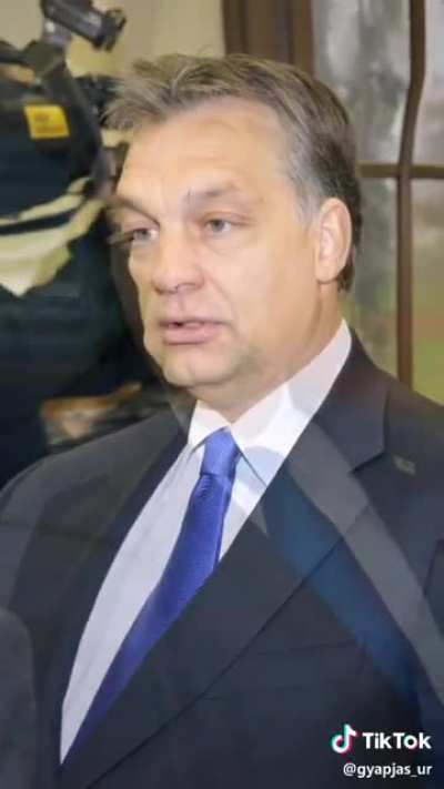 Orb&aacute;n Viktor &aacute;talakul&aacute;sa