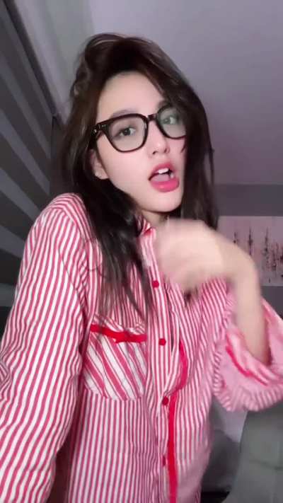 Sachzna Laparan
