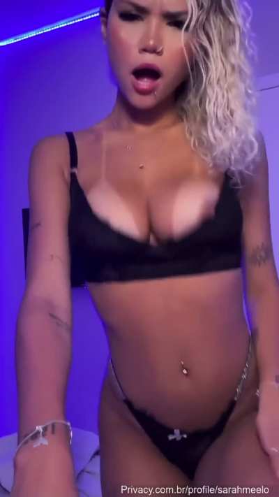 SARAH MELO - VEJA COMPLETO NOS COMENT&Aacute;RIOS