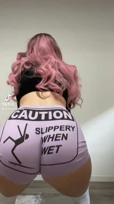 Slippery when wet 😏