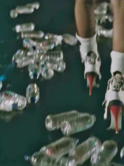 Margot Robbie invites you over &amp;amp; she starts to act like crazy Harley on the phone. As soon as you arrive you have to choose: get dominated by crazy Harley OR put her in her place