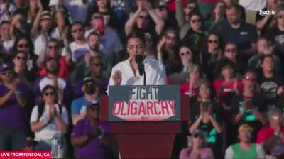 AOC calls Trump’s detentions anti-American and demands the release of Mahmoud Khalil and Rümeysa Öztürk, and the return of Kilmar Abrego Garcia.
