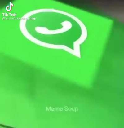 El auto whatsapp