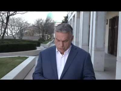 Hah&oacute; f&eacute;szb&uacute;kosok.