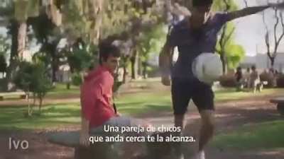 Jorgito hizo la de Higuaín xD