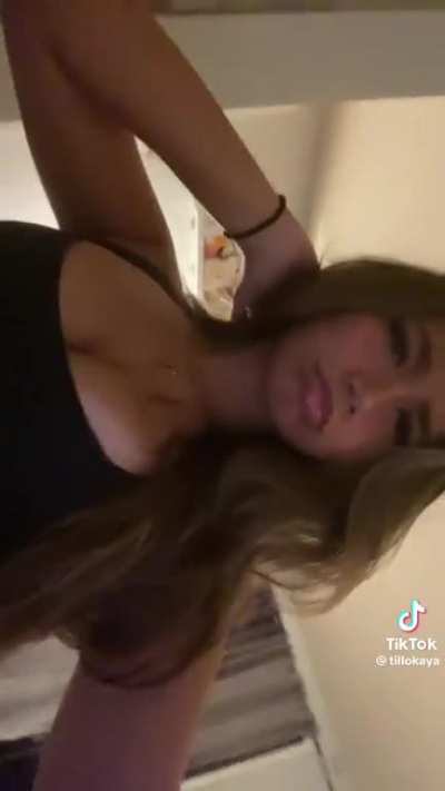 tiktokgyal - Video #5619