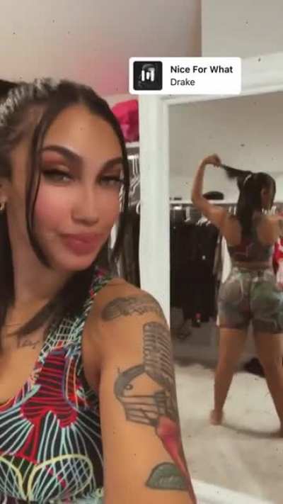 Mirror pov 😍