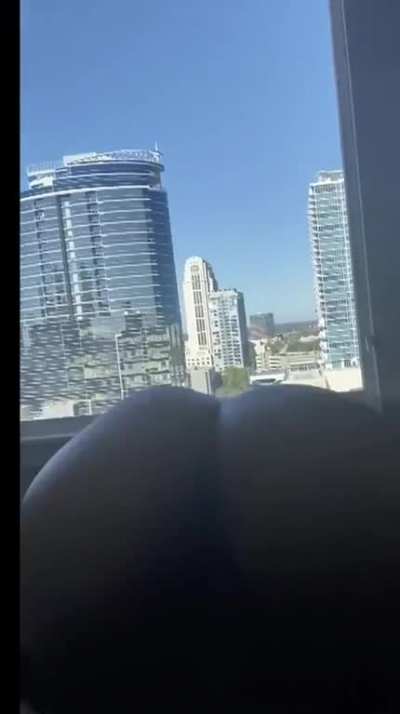Slim throwing ass