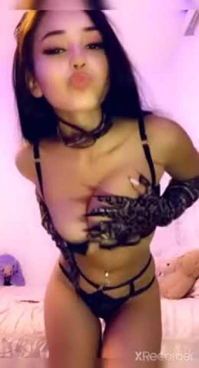Check Comment For Her 2GB Folder (BG sextapes inclu<wbr>ded💦)<wbr>👇👇