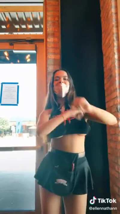 Everyone loves underboob