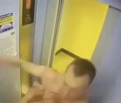 In Russia you fight for elevator turn