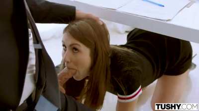 Slut Secretary Gives Her Boss a Hot Blowjob