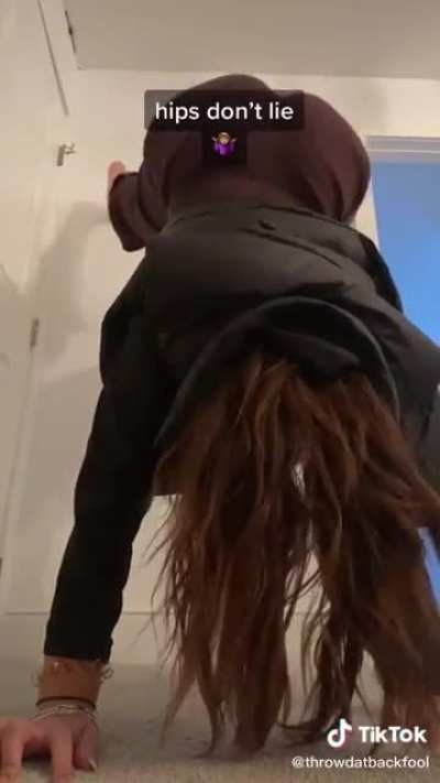 &ldquo;Belly Dancing&rdquo;