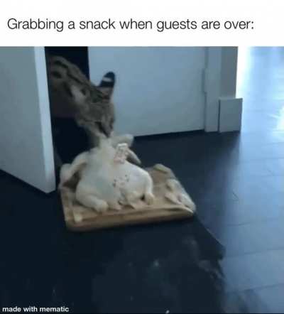 Don&rsquo;t make eye contact