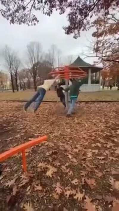 &laquo; Les gars dans ma classent y risent de ca tse &raquo;