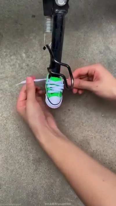 Lil' kick