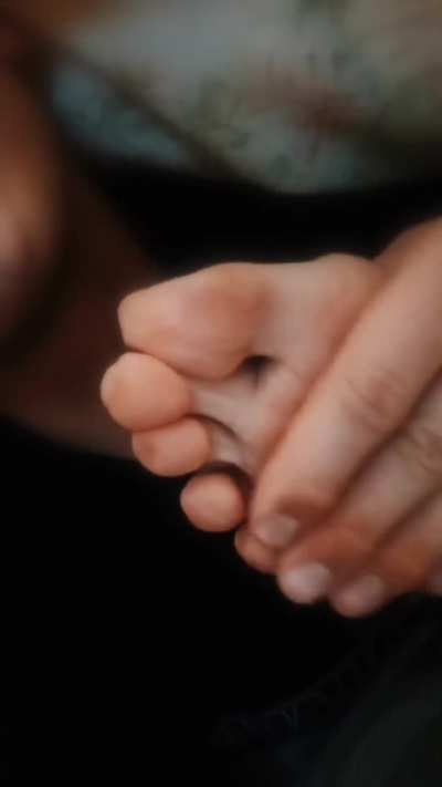 Mature aunt feet 