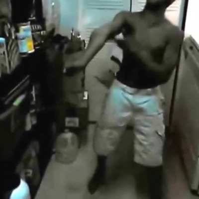 Denle upvote pa que el dilan lo vea y que sufra con nosotros (no ando mendigando likes nomas quiero ver la reacci&oacute;n del viejas)