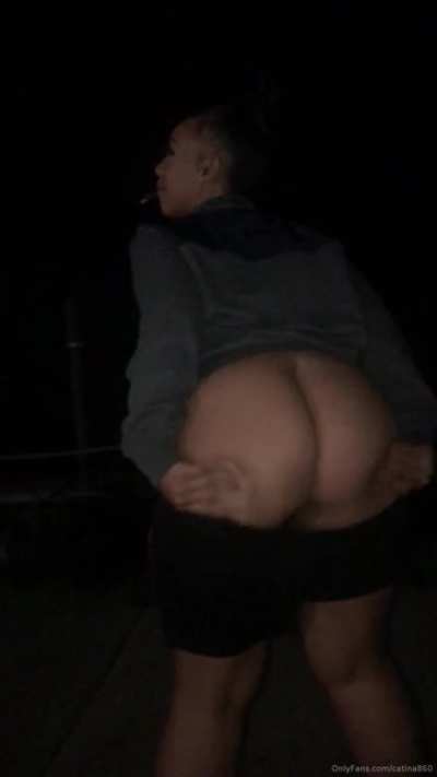 smoke & twerk