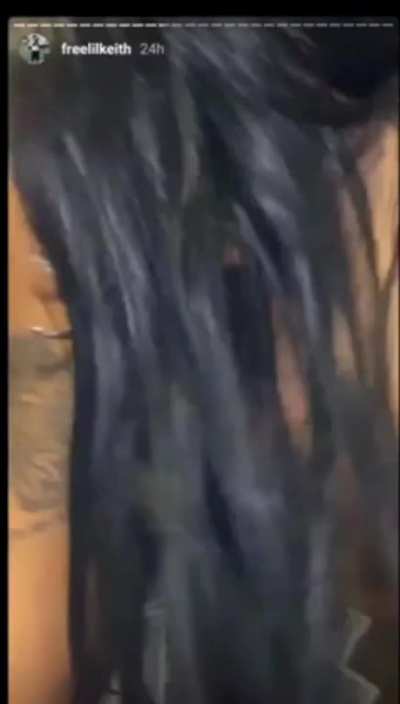 👀
