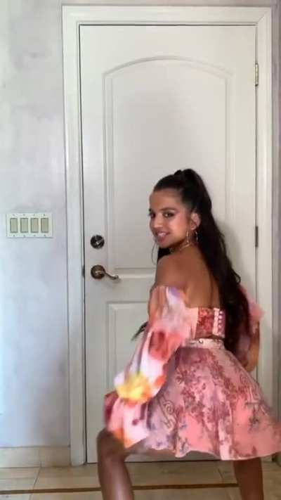 Isabela Merced