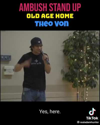 Theo Von does stand up at senior&rsquo;s center
