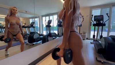 If you don't work out like this, you're doing it wrong