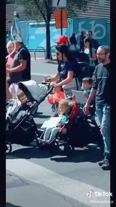 Manifestation anti-masque &agrave; Montr&eacute;al (repost)