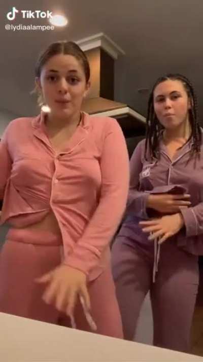 @lydiaalampee