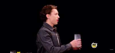 Tom Hollands reaction here on Hot Ones had me in creases. &ldquo;Alright, see ya.&rdquo;