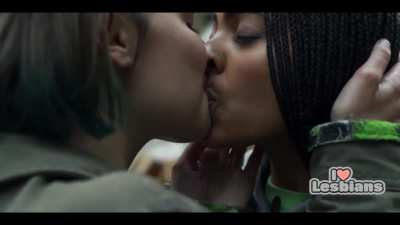 Clara Rugaard &amp;amp; Nenda Neururer (The Rising - s01e08 - Scene #1)