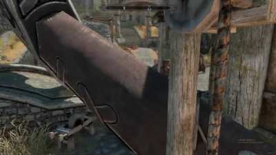 Weird glitch that seems too trigger when i enter the tanning-rack