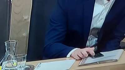 Lieber Herr Kurz, &auml;ndern Sie bitte Ihren Handy PIN. #ZiB