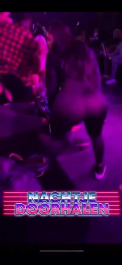 selma twerk