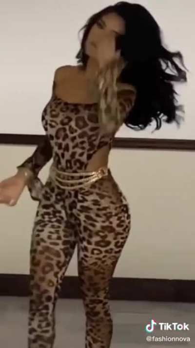 Soft &amp;amp; Jiggly No.59 (Jiggle Jiggle Jiggle Away) 🍑😱🤌🏼😍