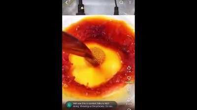 Okay, &ldquo;perfumer&rdquo; Chris da CEO POV video working with vanilla absolute.