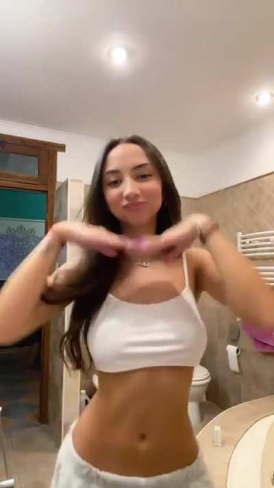 Olivia F