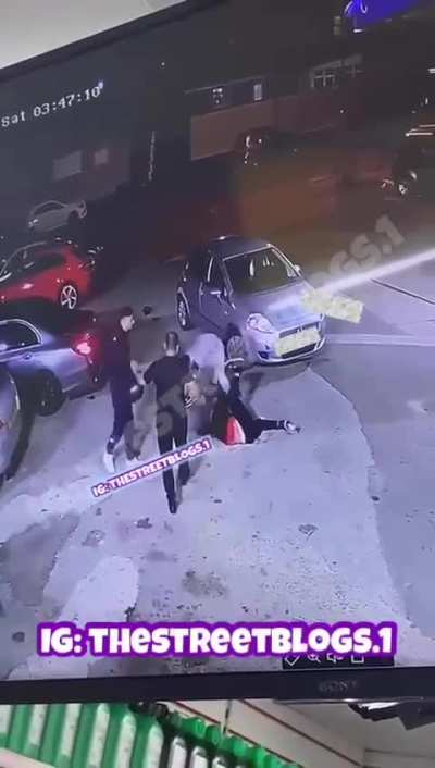 Jj tesco thinks he’s done something by saying drop the whole video on his music video, and is still talking about mylo 9 months after the incident. Let’s show you lot what really happened and the calibre of man this Jj tesco is, he’s a fool and nerd only 
