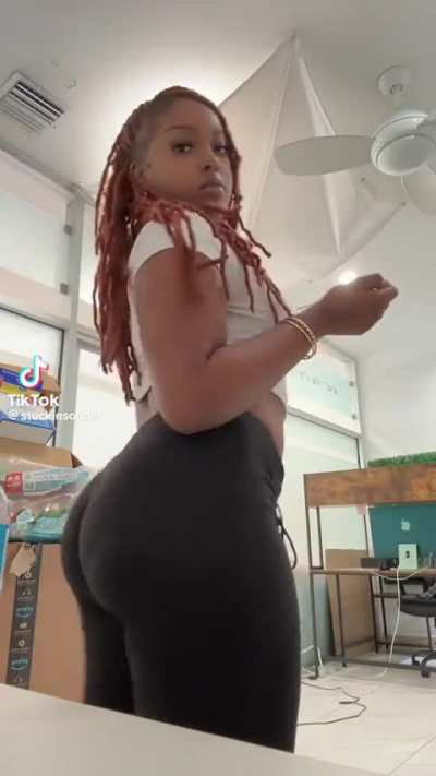 Noyyy 🤤