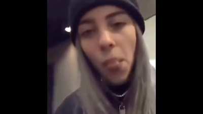 Tongue tied 👅