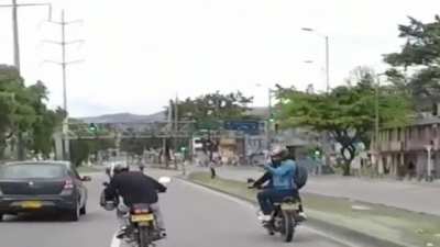 Man fatally shot while pursuing robbers in Bogot&aacute;