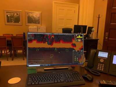 Just got my inferno cape in Nancy Pelosi&rsquo;s office! Can I get a &ldquo;GZ&rdquo;?!