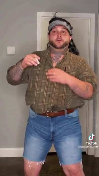 The HVAC repair man stance as he explains what he&rsquo;s done.