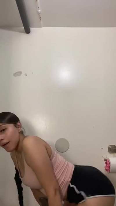 Jenny Twerk 5