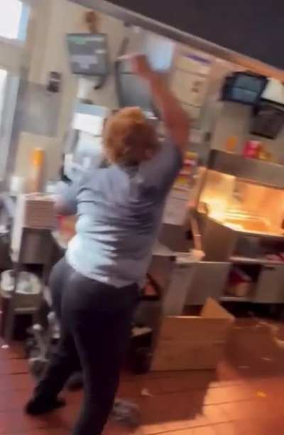 Fight breaks out between two McDonald&rsquo;s workers