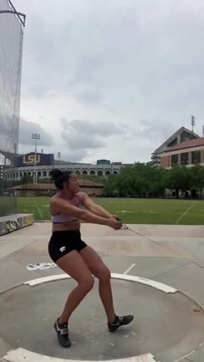 The Athleticism of Pro Hammer Thrower Janee' Kassanavoid