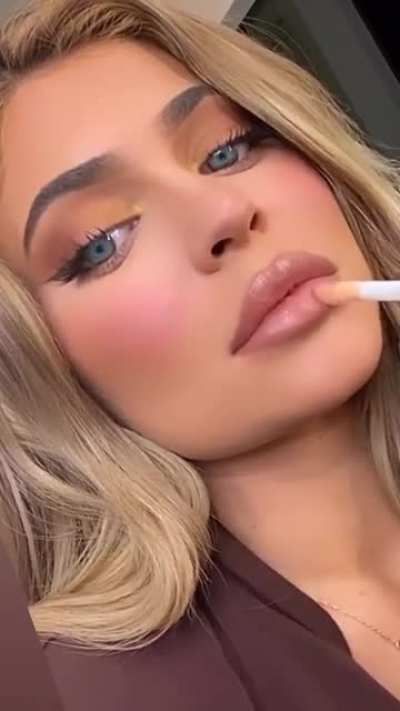 Lips