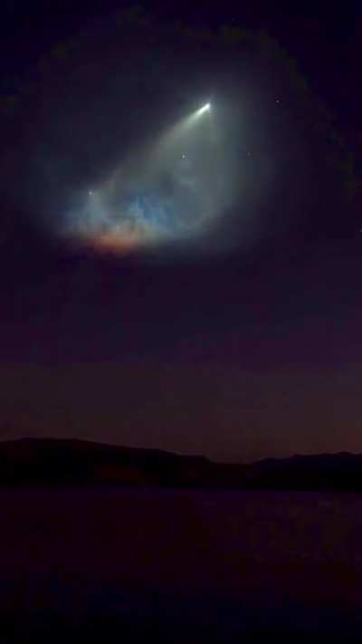 SpaceX Falcon 9 Twilight Phenomenon