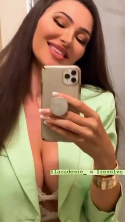 Cleavage